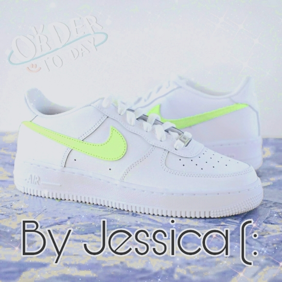 CUSTOMIZE NEW ALL WHITE AF1S - Picture 2 of 5